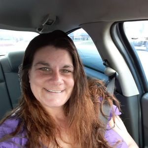 Meet your Posher, Valerie